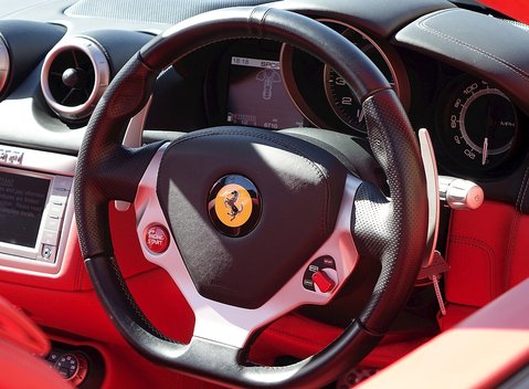 Ferrari California 18