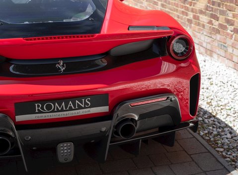 Ferrari 488 Pista 24