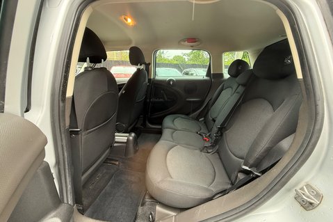Mini Countryman COOPER D - £35 ROAD TAX - HEATED SEATS - 12 MONTHS MOT -SERVICE HISTORY 25