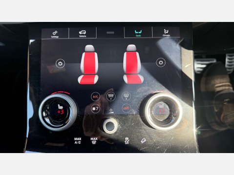 Land Rover Range Rover Evoque 2.0 Range Rover Evoque First Edition D Auto 4WD 5dr 33