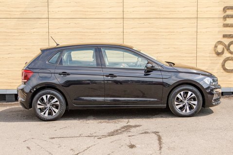 Volkswagen Polo SE TSI 13