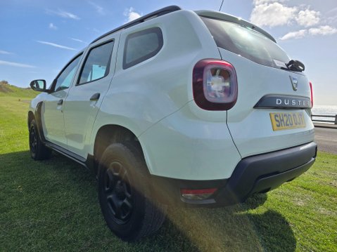 Dacia Duster 1.0 TCe Essential Euro 6 (s/s) 5dr 4