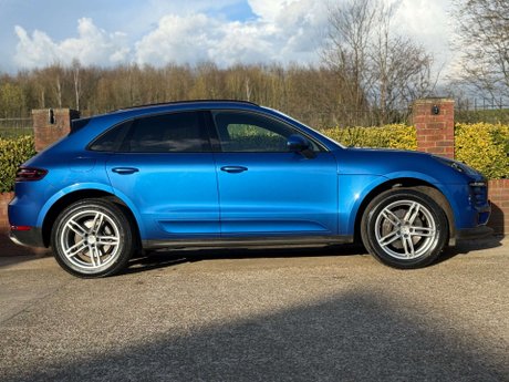 Porsche Macan 2.0 Macan Semi-Auto 4WD 5dr 12