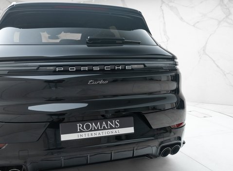 Porsche Cayenne TURBO E-HYBRID 36