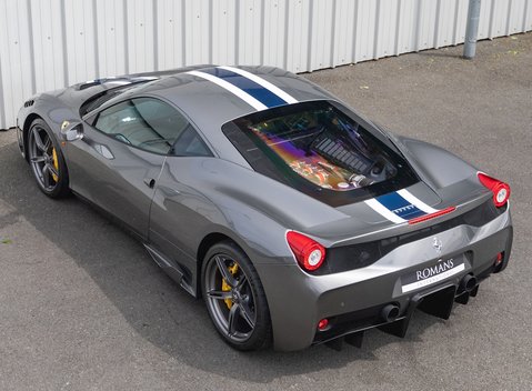 Ferrari 458 Speciale 9