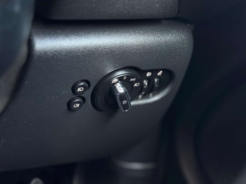 Mini Hatch 1.5 Cooper Hatchback 3dr Petrol Manual Euro 6 (s/s) (136 ps) 28