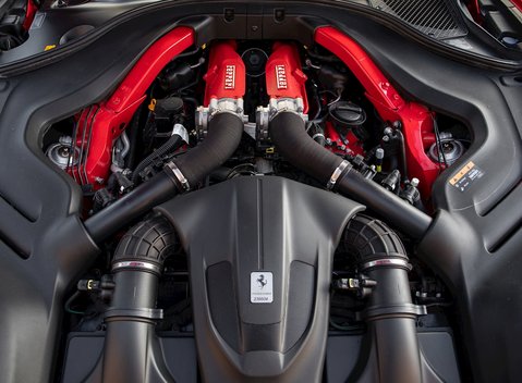 Ferrari Portofino 35