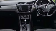 Volkswagen Touran 1.6 TDI BlueMotion Tech SE Family MPV 5dr Diesel DSG Euro 6 (s/s) (115 ps) 25