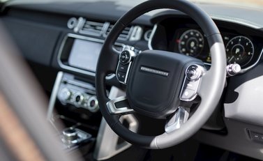 Land Rover Range Rover 4.4 SDV8 Autobiography 11