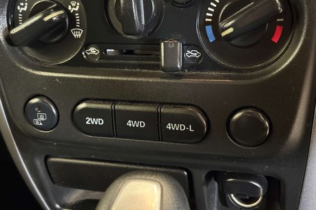 Suzuki Jimny 1.3 JLX+ SUV 3dr Petrol Automatic (184 g/km, 83 bhp) 19