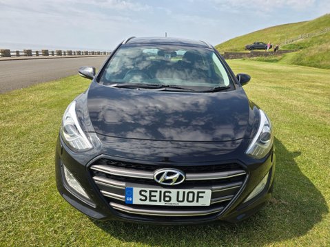 Hyundai i30 1.6 CRDi Blue Drive Premium Tourer DCT Euro 6 (s/s) 5dr 6