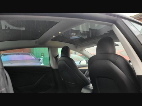 Tesla Model 3 MODEL 3 4