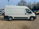 Citroen Relay MWB L2H2 Medium Roof Enterprise 35 Air Con Nav EURO 6 5