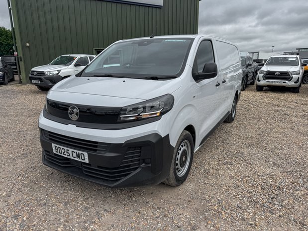 Vauxhall Vivaro LWB L2H1 Low Roof Prime 2900 Cruise Sensors EURO 6 2