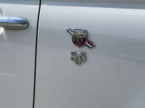 Abarth 595 1.4 595 3dr - NATIONAL DELIVERY* 26