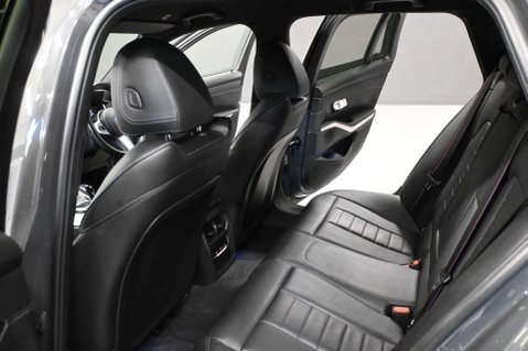 BMW 3 Series 2.0 330e M Sport Professional Edition Auto 5dr 9