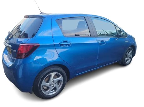 Toyota Yaris 1.5 VVT-h Icon Hatchback 5dr Petrol Hybrid E-CVT Euro 6 (101 ps) 3