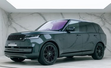 Land Rover Range Rover D350 Autobiography LWB 7 Seater 5