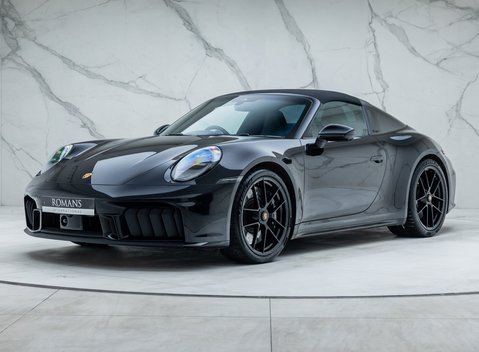 Porsche 911 Targa 4 GTS (992.2) 5