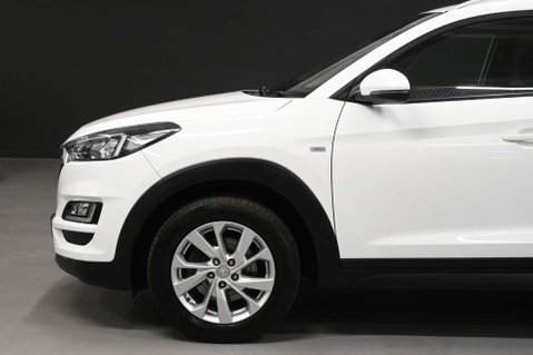 Hyundai TUCSON 1.6 Tucson SE Nav 48v MHEV CRDi 2WD Semi-Auto 5dr 23