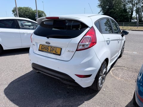 Ford Fiesta 1.0 ST-LINE 6