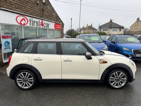 Mini Hatch COOPER SEVEN 7