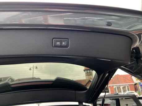 Audi SQ7 4.0 TFSI V8 Black Edition SUV 5dr Petrol Tiptronic quattro Euro 6 (507ps) 32