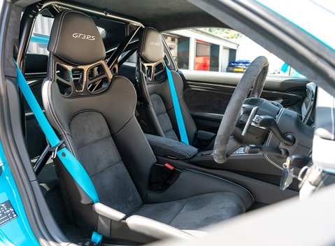 Porsche 911 GT3 RS (991.2) 12