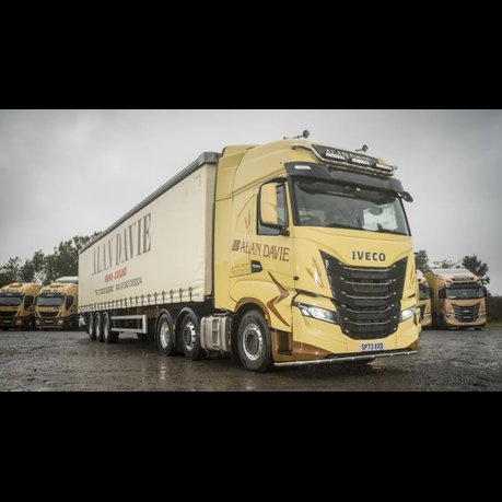 Latest IVECO S-Way 530s continue heritage with Alan Davie Transport Fleet
