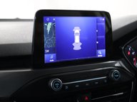 Ford Focus TITANIUM X 37