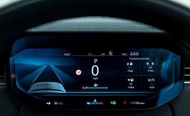 Land Rover Range Rover D300 SE 17