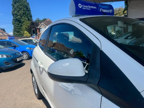 Ford Ka 1.2 Zetec Euro 5 (s/s) 3dr 13