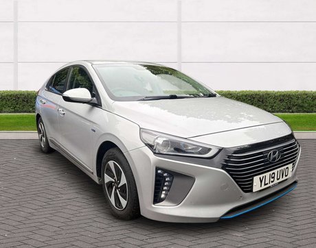Hyundai IONIQ 1.6 IONIQ Premium SE FHEV Semi-Auto 5dr 1
