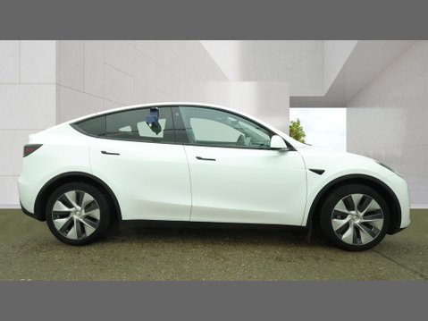 Tesla Model Y SUV 5dr Electric Auto RWD (346 ps) 11