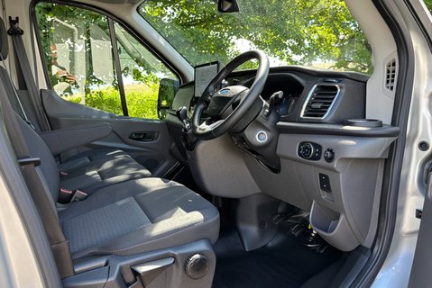 Ford Transit 350 Rwd Trend 130 ps L3H3 Panel Van - Air Con / Rear Camera 15