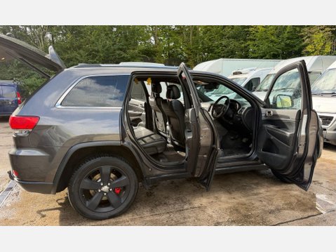 Jeep Grand Cherokee 3.0 V6 CRD Limited SUV 5dr Diesel Auto 4WD Euro 5 (247 bhp) 5