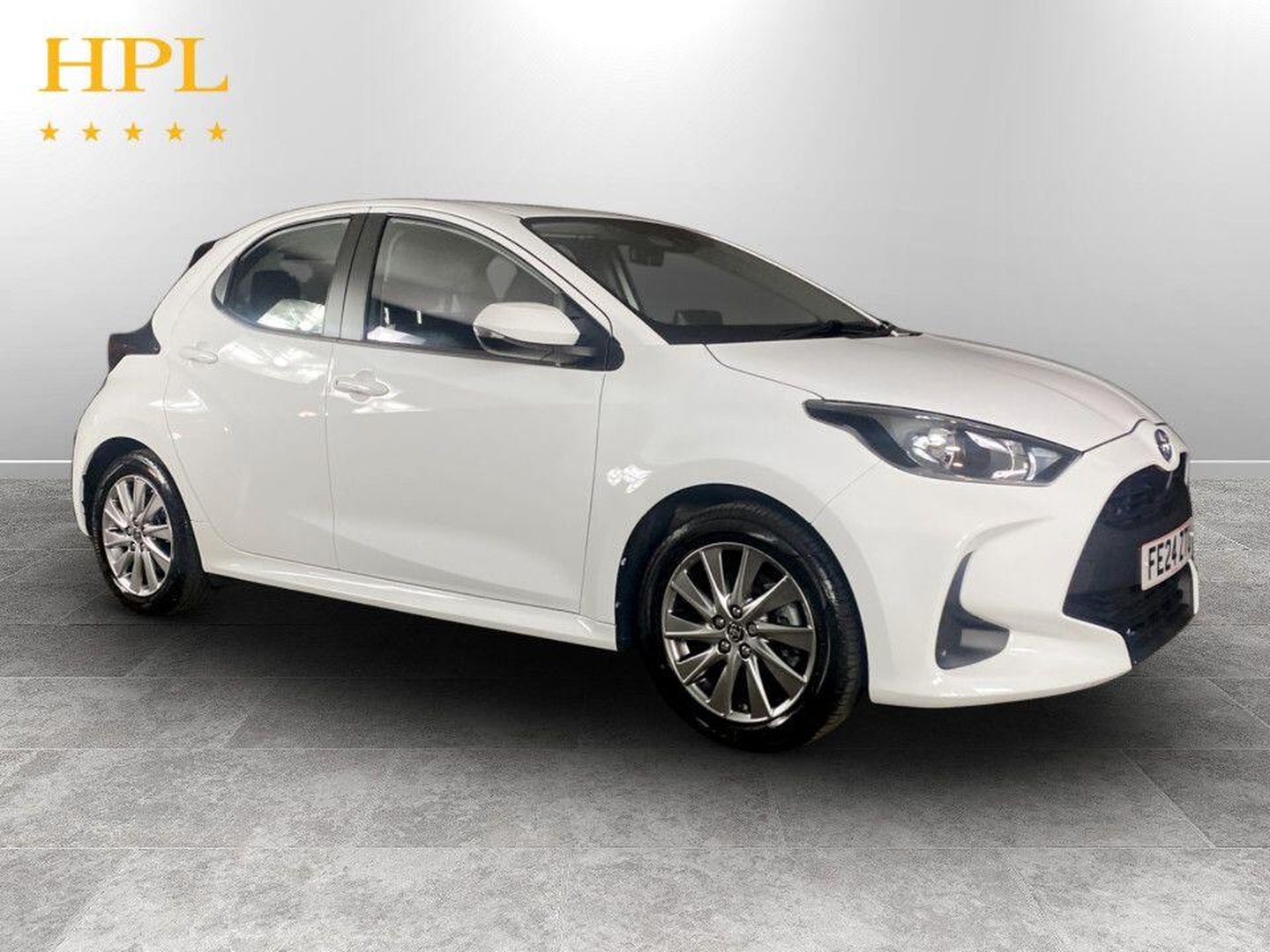 Toyota Yaris listing photo