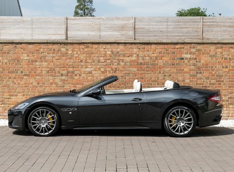 Maserati Grancabrio Sport 2