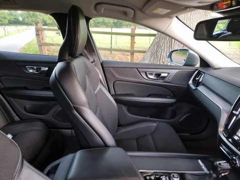 Volvo V60 D3 MOMENTUM Automatic Full Service Record 48