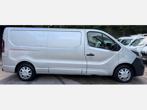 Vauxhall Vivaro 1.6 CDTi 2900 Sportive Panel Van 5dr Diesel Manual L2 H1 Euro 6 (120 ps) 22