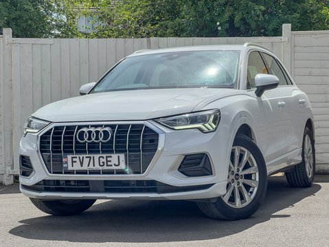 Audi Q3 1.5 TFSI CoD 35 Sport SUV 5dr Petrol Manual Euro 6 (s/s) (150 ps) 2