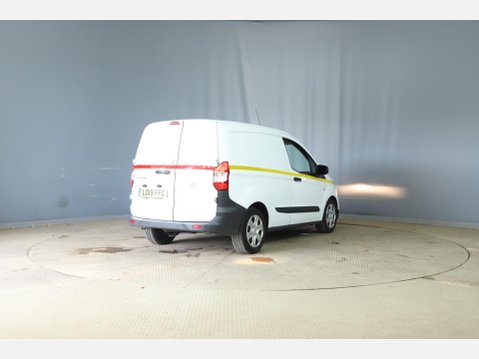 Ford Transit Courier 1.5 TDCi Trend L1 Euro 6 5dr 8