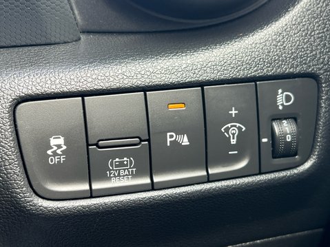 Hyundai KONA GDI PREMIUM 35