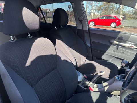 Toyota Auris 1.3 Auris T3 VVT-i S/S 5dr 17