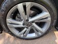 Volkswagen Golf R-LINE ETSI DSG 46