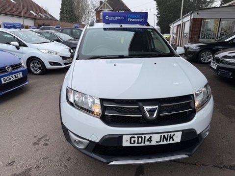 Dacia Sandero Stepway 1.5 dCi Laureate Euro 5 5dr 8
