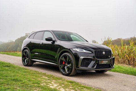 Jaguar F-Pace 5.0 SVR 3