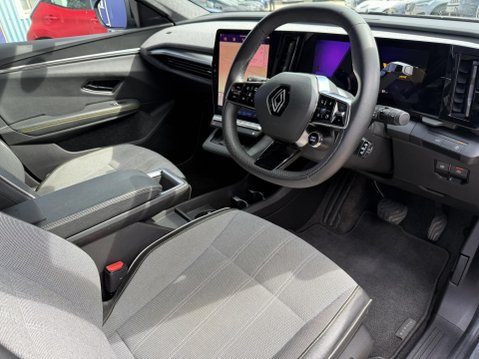 Renault Scenic E-Tech comfort range 60kWh techno SUV 5dr Electric Auto (22kW Charger) (170 ps) 20