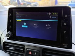 Peugeot e-Partner 800 50kWh Professional Premium + Standard Panel Van 5dr Electric Auto SWB ( 32