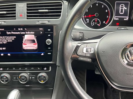 Volkswagen Golf 1.5 Golf Match Edition TSi Evo Semi-Auto 5dr 26